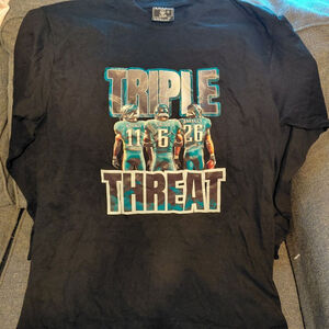 Eagles Triple Threat size medium